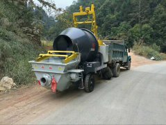 PA旗舰厅混凝土泵车给力抱坡岭蓄水池建设